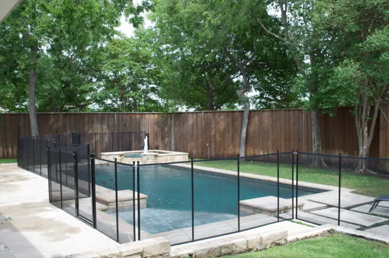 pool fence barrier