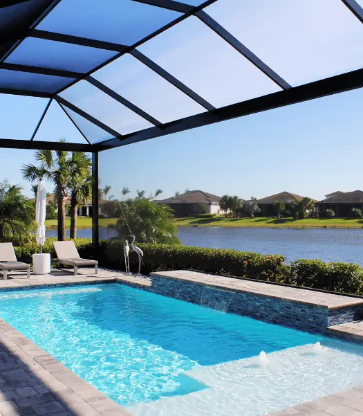 Poolside Shade Structures That Protect Without Blocking Views