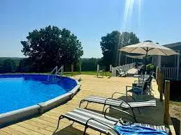 rusted patio furniture